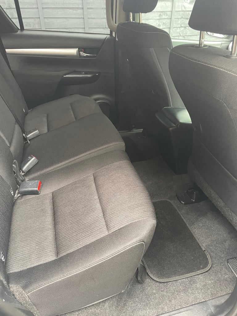 Toyota, HILUX, Pick Up, 2022, Automatic, 2393 (cc)