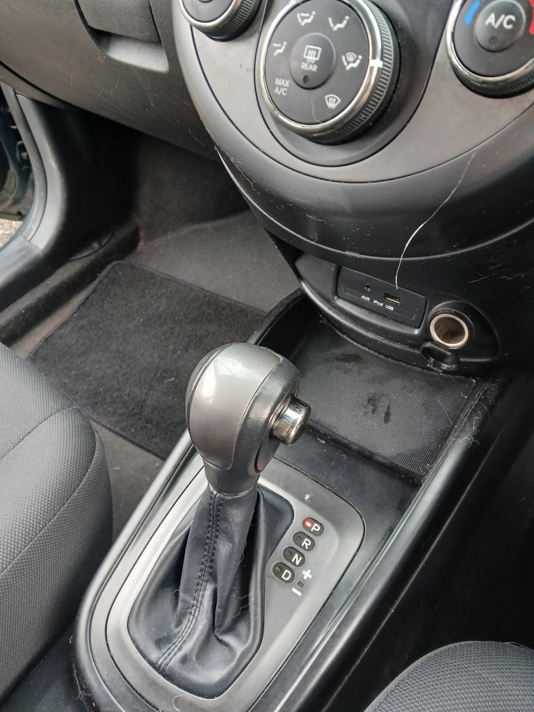 Kia, SOUL, Hatchback, 2011, Other, 1582 (cc), 5 doors