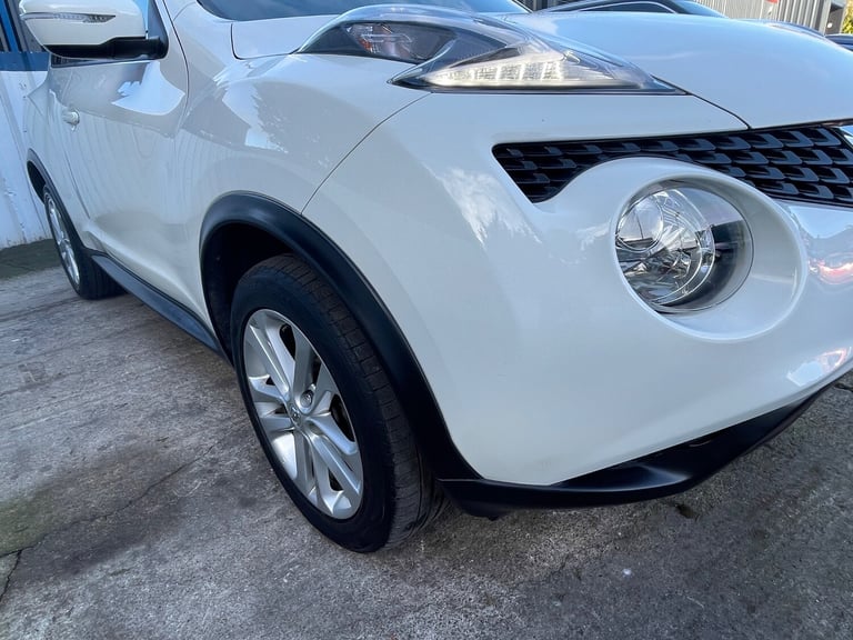 2016 Nissan Juke 1.2 DIG-T N-CONNECTA PETROL 5-Door Petrol