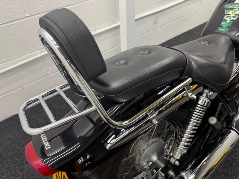 Suzuki GZ125 ** Lovely Condition - Low Miles- Warranty **