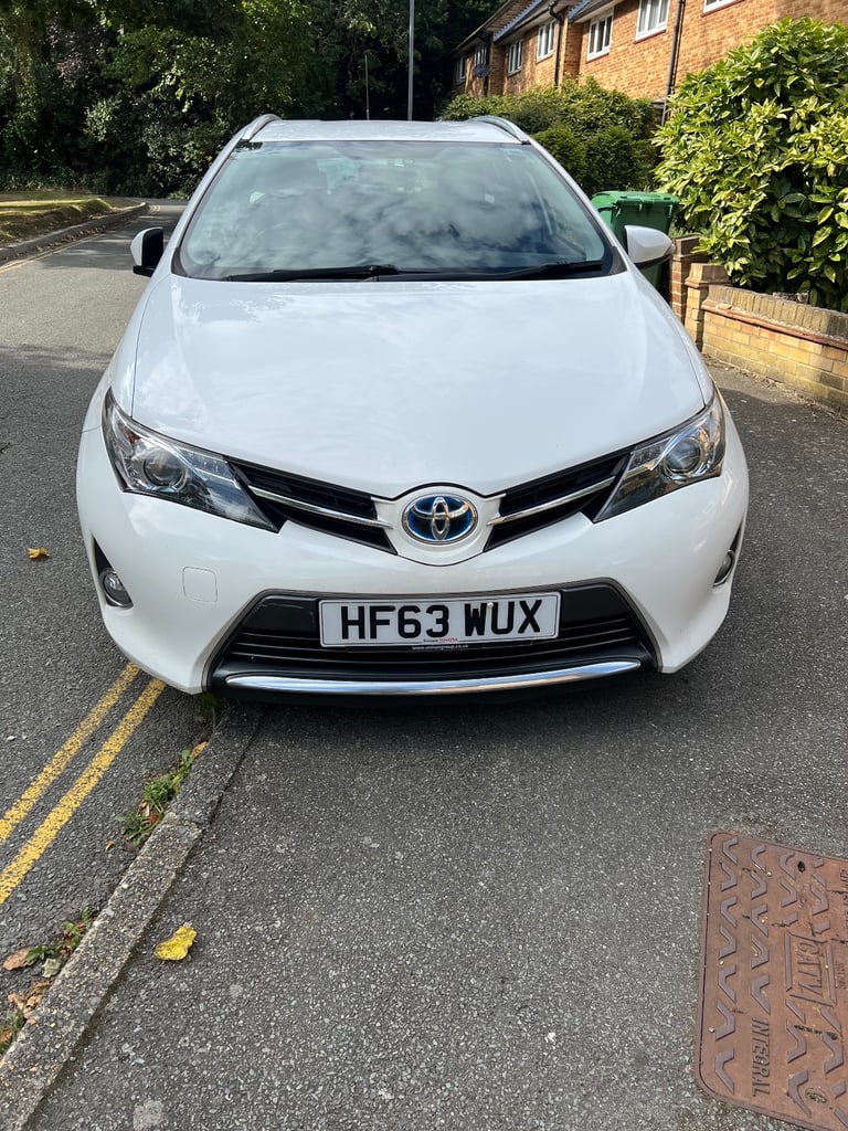 Toyota, AURIS, Estate, 2013, Other, 1798 (cc), 5 doors