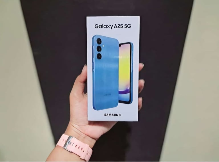 image for Brand New Samsung Galaxy A25 Unlocked One Year Samsung Warranty 