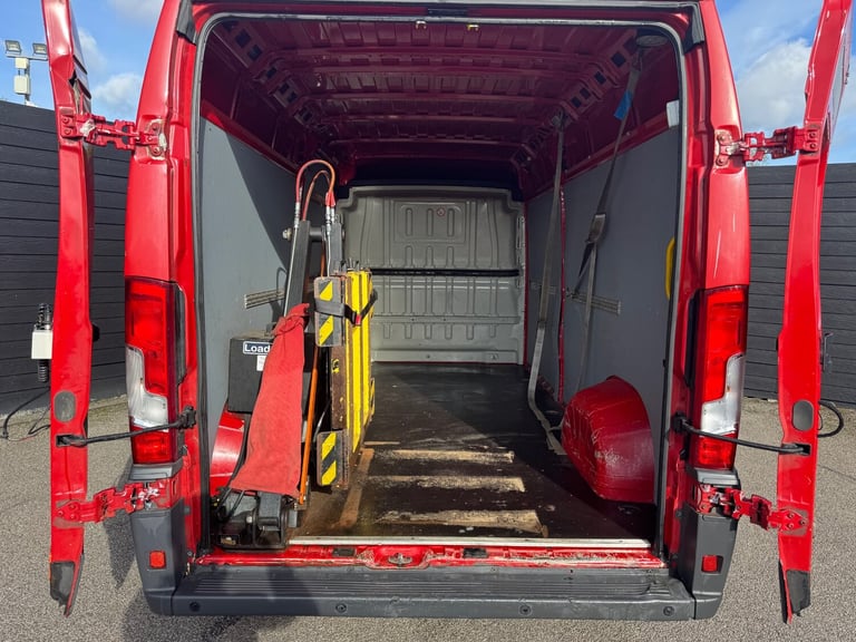 2014 Peugeot Boxer 2.2 HDi H2 Van 130ps PANEL VAN Diesel Manual