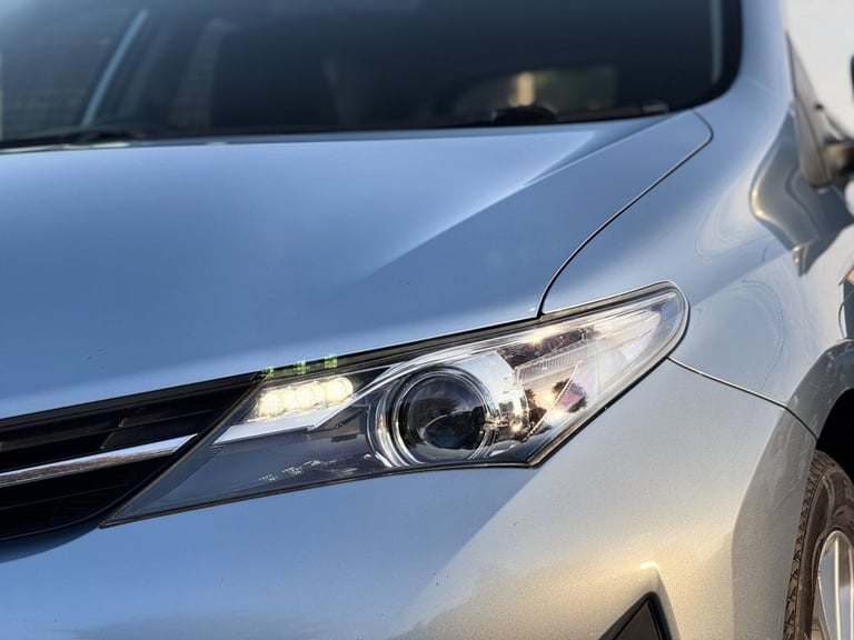 2014 Toyota Auris 1.6 V-Matic Icon Hatchback 5dr Petrol Manual Euro 5 (132 ps) Hatchback Petrol M...