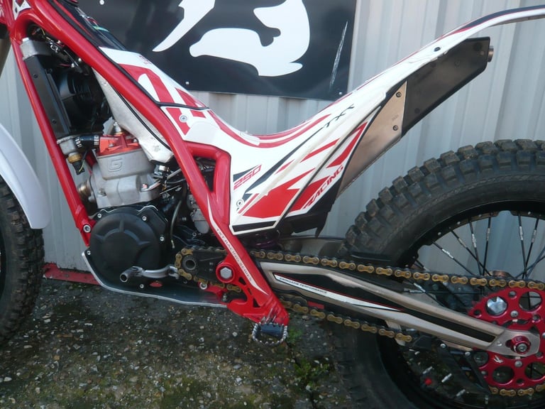 Gas Gas TXT 250 2022 ROAD REG TRIALS BIKE ST ONE 125 R 300 RR EVO 2T 4RT PRO GP