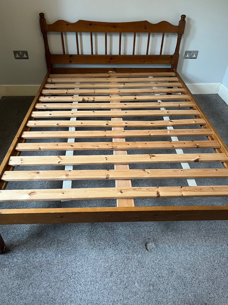 Double bedframe: reduced : £45 one slat broken)