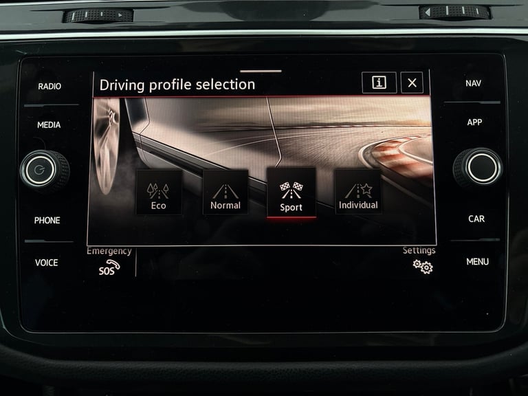 2021 Volkswagen Tiguan 1.5 TSI R-Line SUV 5dr Petrol DSG Euro 6 (s/s) (150 ps) - LED - HEATED SEA...