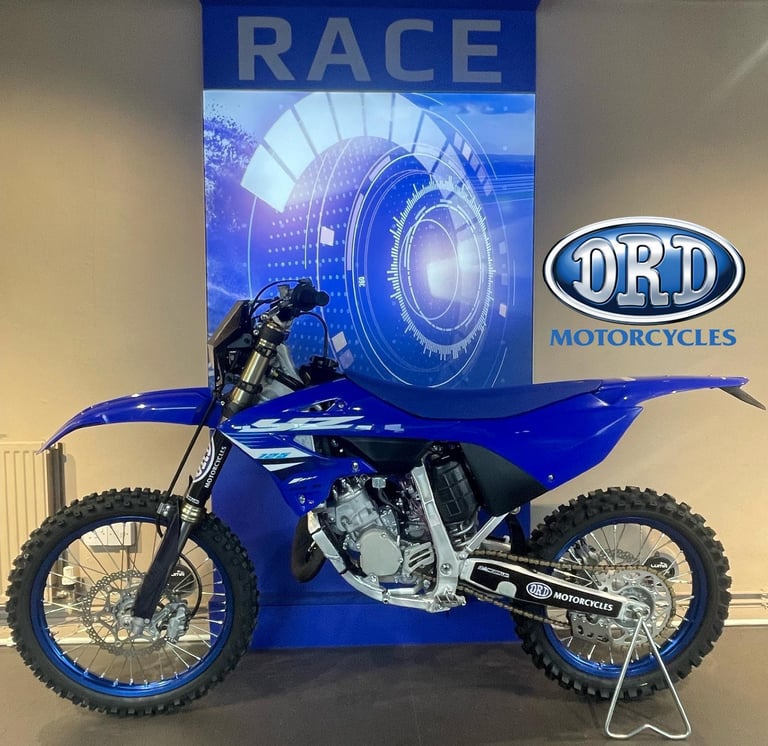 NEW Yamaha YZ125 2025 (ROAD LIGHTING KIT ROAD REGISTRATION 75 PLATE)