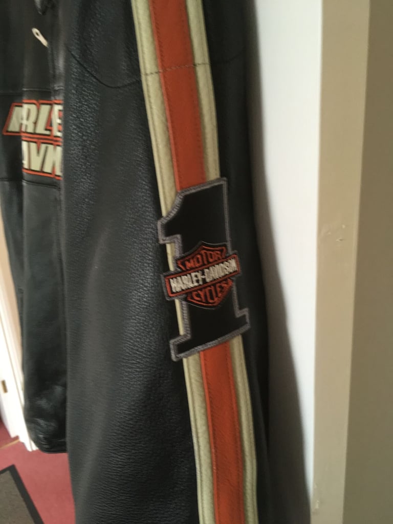 AS NEW GEN HARLEY DAVIDSON HEAVY LEATHER RIDING JACKET XXXL