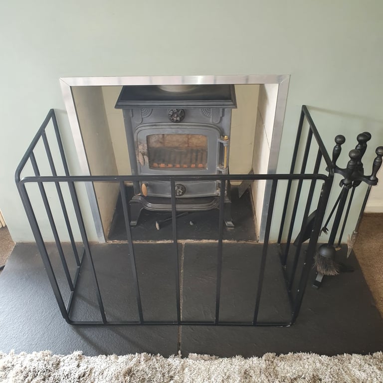 Woodburner fire guard 