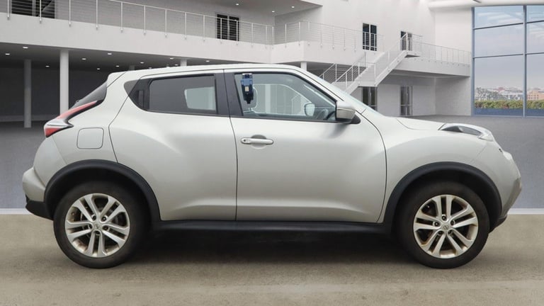2015 NISSAN JUKE 1.6 Acenta Premium Silver Auto Petrol