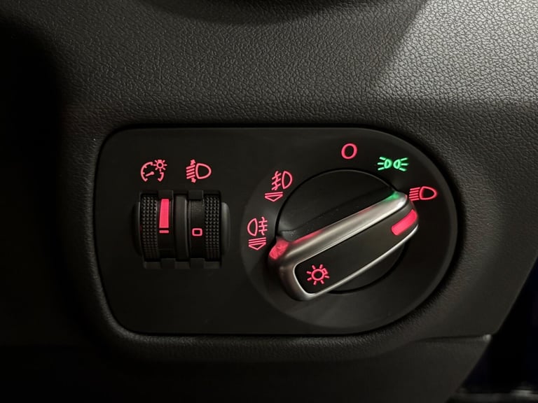 2014 Audi A1 1.4 TFSI CoD Sport S Tronic Euro 5 (s/s) 3dr HATCHBACK Petrol Automatic