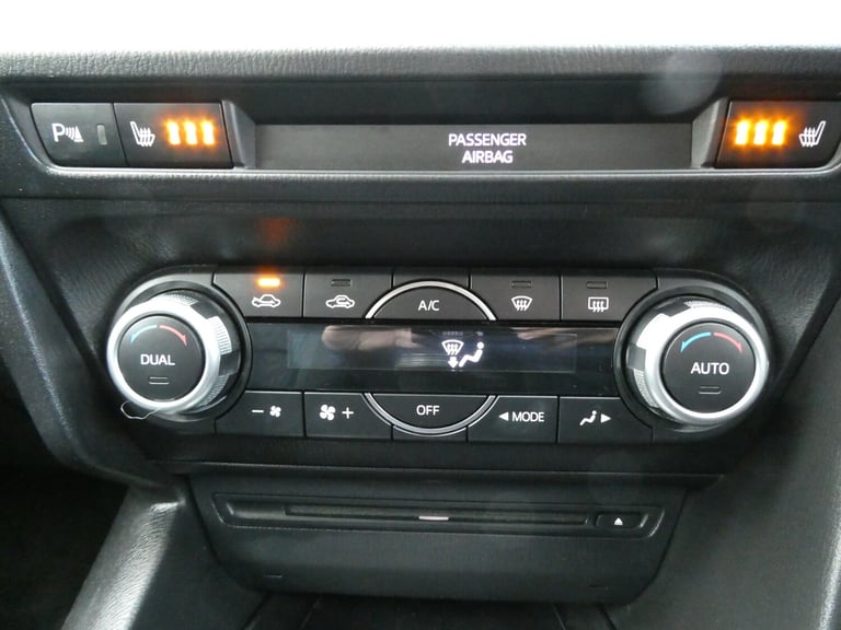 2.2d Sport Nav 5dr *1 OWNER +9 SERVICES +LOW MILES +£20 TAX +ULEZ *