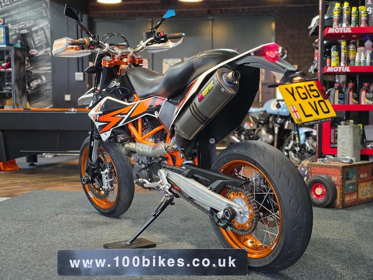 2015 KTM 690 SMC SUPER MOTO EXTRA'S 10,000 MILE'S 