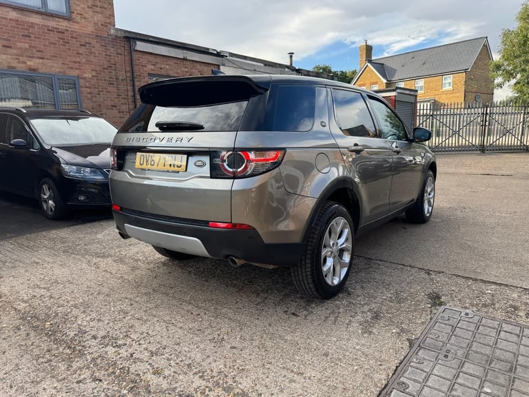 2017 Land Rover Discovery Sport 2.0 TD4 HSE 4WD Euro 6 (s/s) 5dr ESTATE Diesel Manual