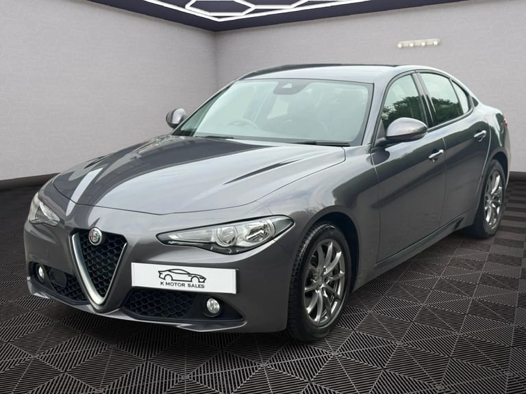 2019 Alfa Romeo Giulia 2.0T Super Auto Euro 6 (s/s) 4dr SALOON Petrol Automatic