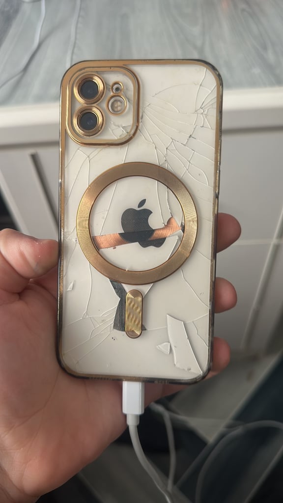 iPhone 12 