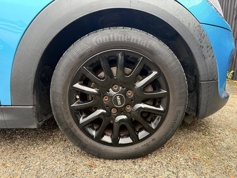 2015 MINI Hatch 1.5 Cooper Euro 6 (s/s) 3dr HATCHBACK Petrol Manual