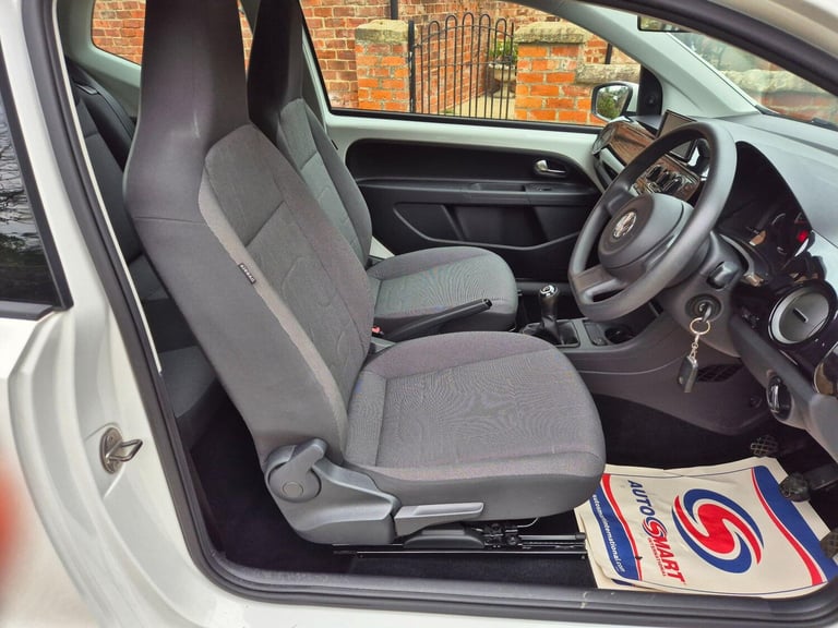 2012 Volkswagen up! 1.0 Move up! Euro 5 3dr HATCHBACK Petrol Manual
