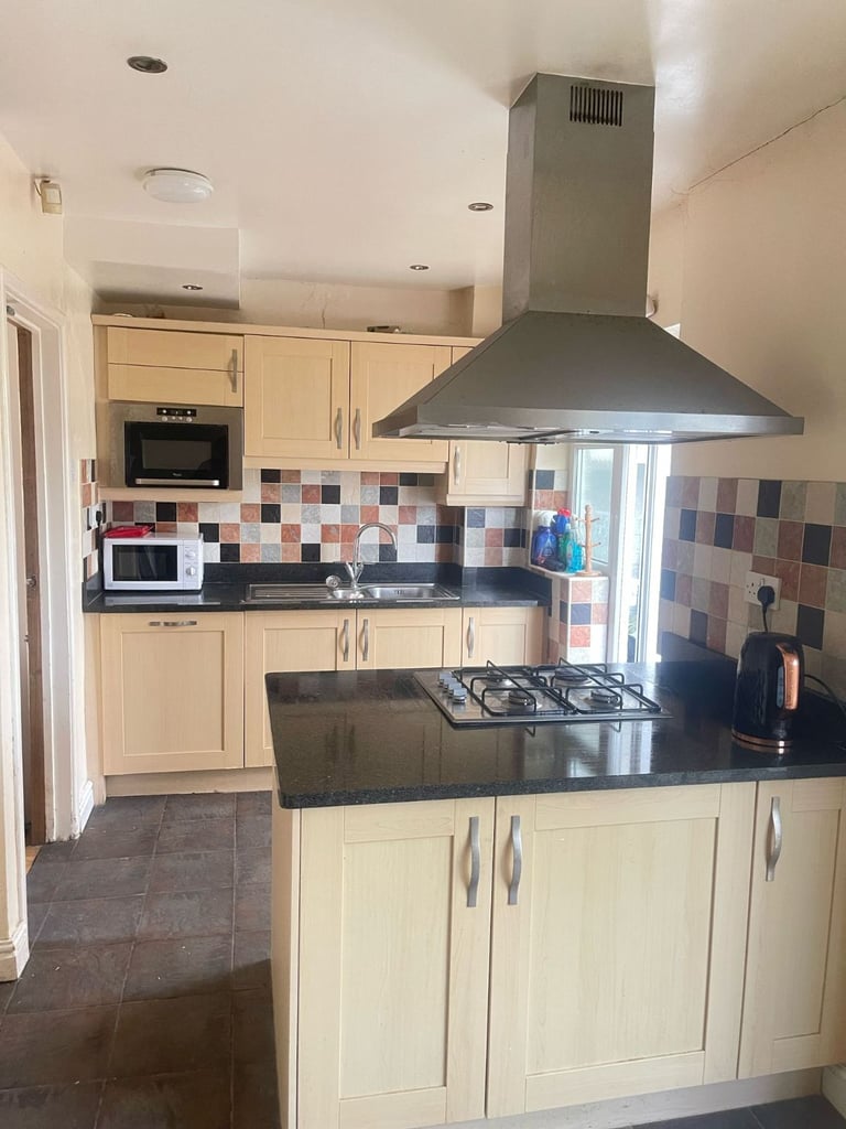 🧨 Move to Birmingham from London – Just £10/Week – Benefits Accepted! 🧨