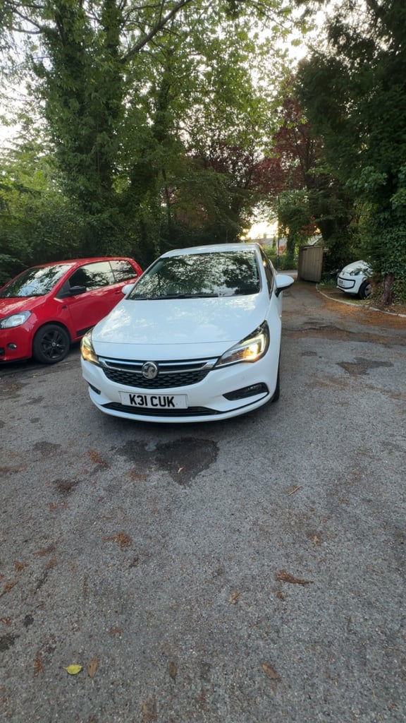 image for Vauxhall, ASTRA, Hatchback, 2016, Manual, 1399 (cc), 5 doors