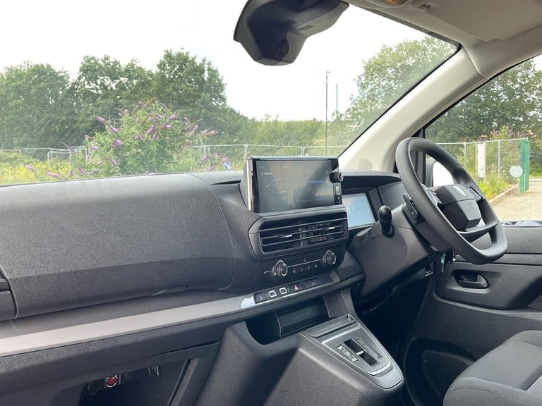  Peugeot E Expert E 1000 75kwh Professional Long Panel Van 6dr Electric Auto