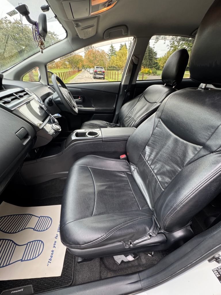 2022 Toyota Prius+ 1.8 VVTi Excel+ 5dr CVT Auto MPV PETROL/ELECTRIC Automatic