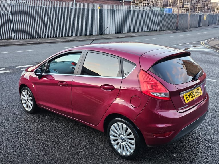 2009 Ford Fiesta 1.6 Titanium 5dr HATCHBACK Petrol Manual - Image 9