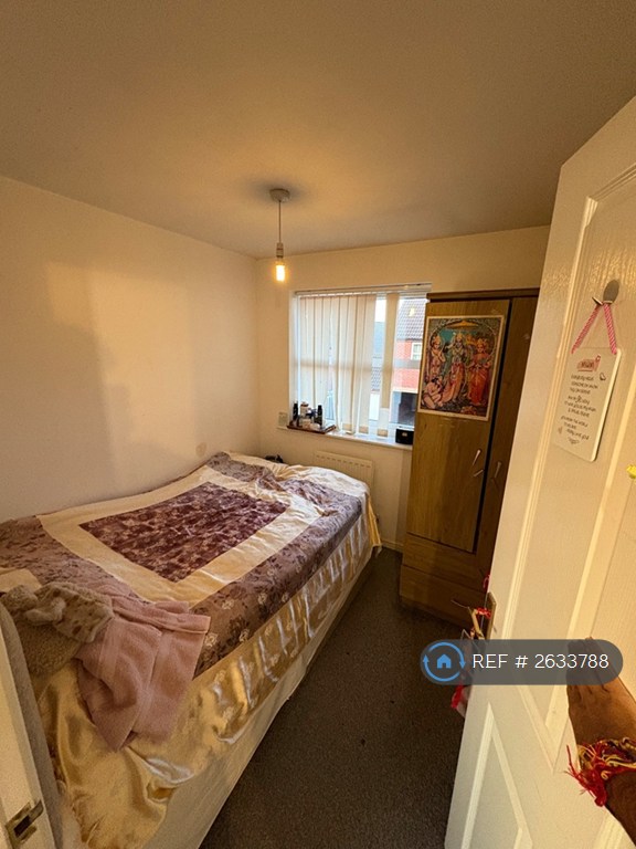 2 bedroom flat in Snape Close, Hamilton, Leicester, LE5 (2 bed) (#2633788)