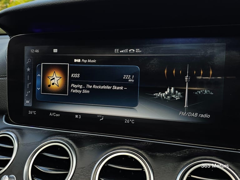  Mercedes-Benz E Class 2.0 E220d AMG Line (Premium) G-Tronic+ Euro 6 (s/s) 4dr Diesel Automatic