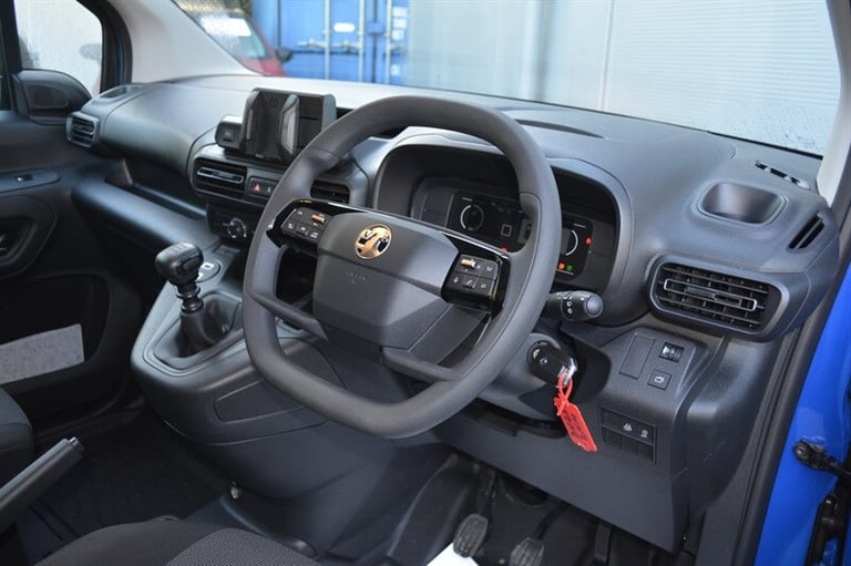 2025 Vauxhall Combo 1.5 Turbo D 2300 Prime Panel Van 5dr Diesel Manual SWB Euro 6 (s/s) (100 ps V...