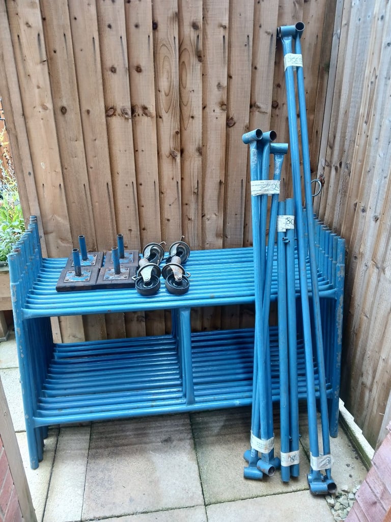 Scaffold tower for sale