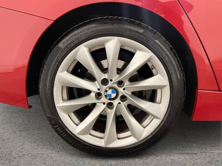 2017 BMW 3 Series 330e Luxury 4dr Step Auto SALOON PETROL/ELECTRIC Automatic