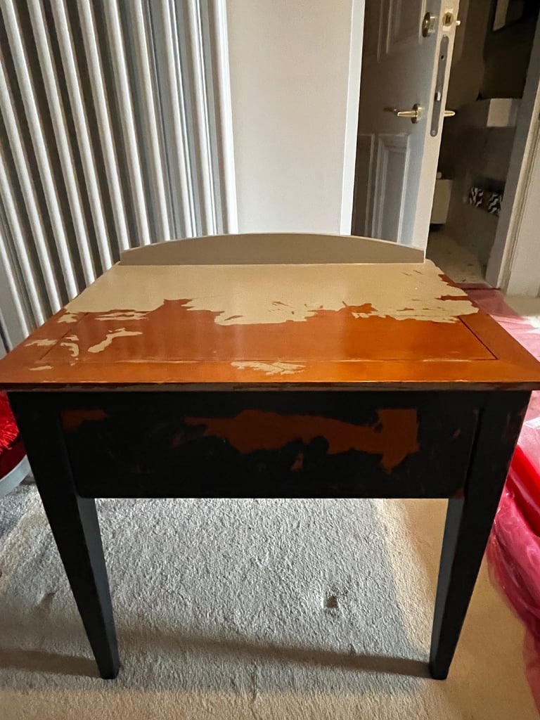 Bedside table - up cycling project 