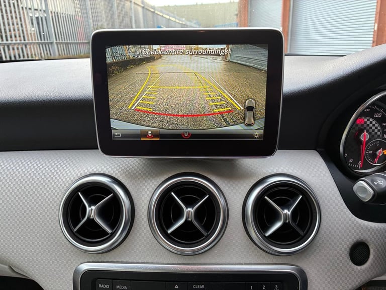 2015 Mercedes-Benz A-Class A180 Sport Premium 5dr HATCHBACK Petrol Manual
