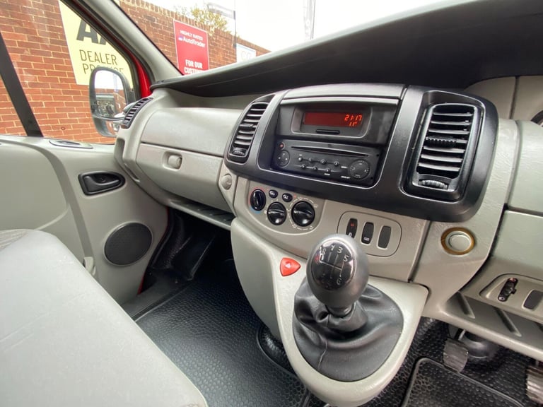 2007 Nissan Primastar 2.0 dCi 2700 SE L1 H1 4dr PANEL VAN Diesel Manual