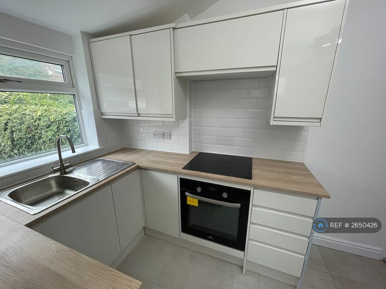 2 bedroom house in Brompton Road, Manchester, M14 (2 bed) (#2650426)