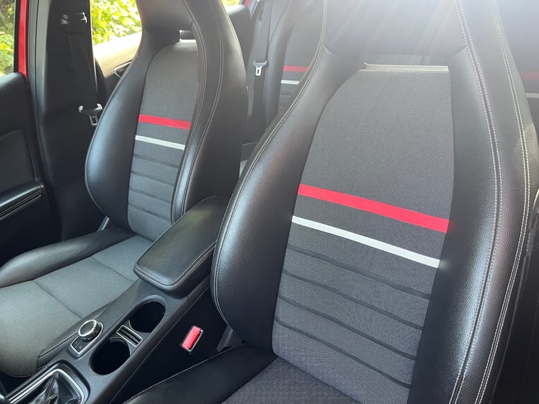 2014 Mercedes-Benz A-Class A180 BlueEFFICIENCY SE 5dr HATCHBACK Petrol Manual