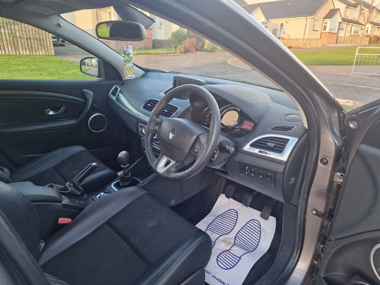 Renault, MEGANE, Estate, 2010, Manual, 1870 (cc), 5 doors