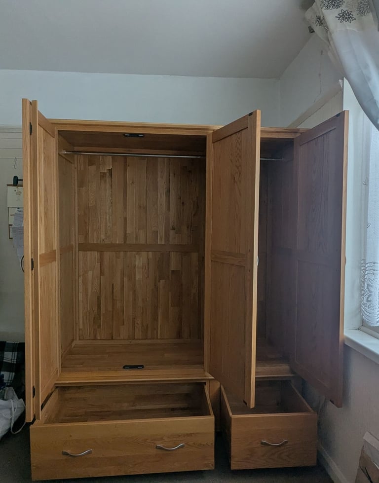 Solid oak large triple wardrobe