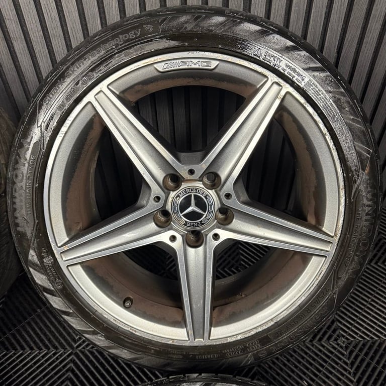 18'' GENUINE MERCEDES AMG C CLASS W205 ALLOY WHEELS TYRES ALLOYS