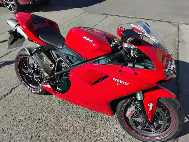 2011 61 DUCATI 1198 SPORT NEW MOT CLEAN HPI CLEAR CLASSIC SUPERBIKE