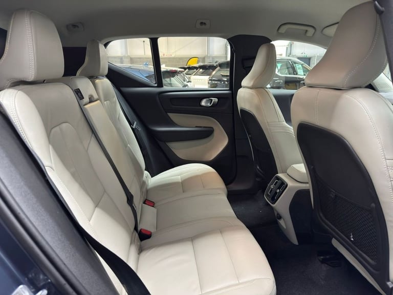 2021 Volvo XC40 2.0 B4 MHEV Inscription Pro SUV 5dr Petrol Hybrid Auto Euro 6 (s/s) (197 ps ESTAT...