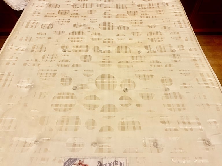 image for King size mattress in good condition 
