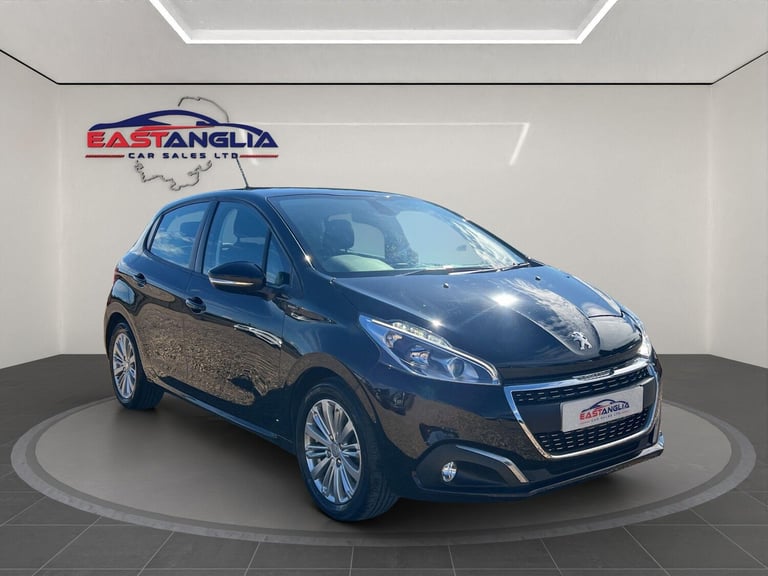 2018 Peugeot 208 1.2 PureTech Signature Euro 6 (s/s) 5dr HATCHBACK Petrol Manual