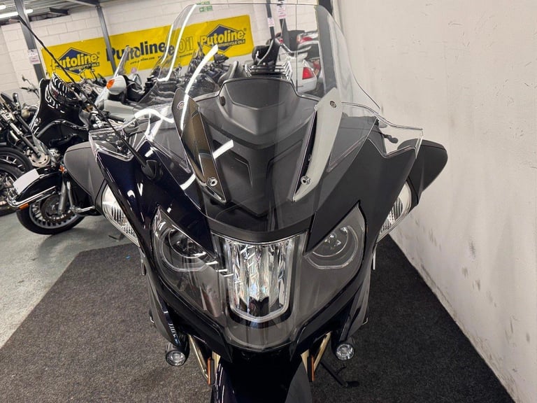 BMW R1200RT LE ** 12 MONTH MOT - PANNIERS - HEATED SEAT ** 