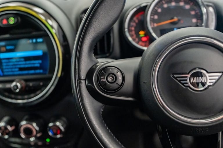 2020 20 MINI COUNTRYMAN 1.5 COOPER CLASSIC SUV 5DR PETROL MANUAL EURO 6 (S/S) (1