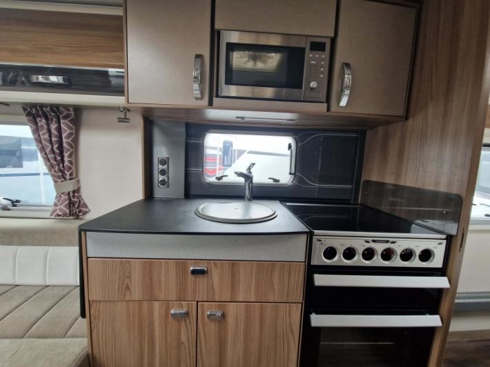 2018 Swift Conqueror 580 Used Caravan