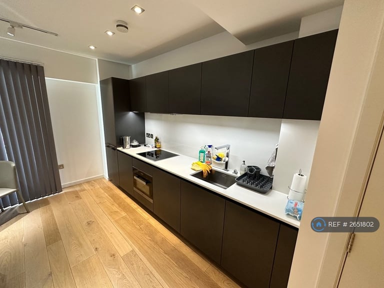 image for Studio flat in Greycoat Street, London, SW1P (#2651802)