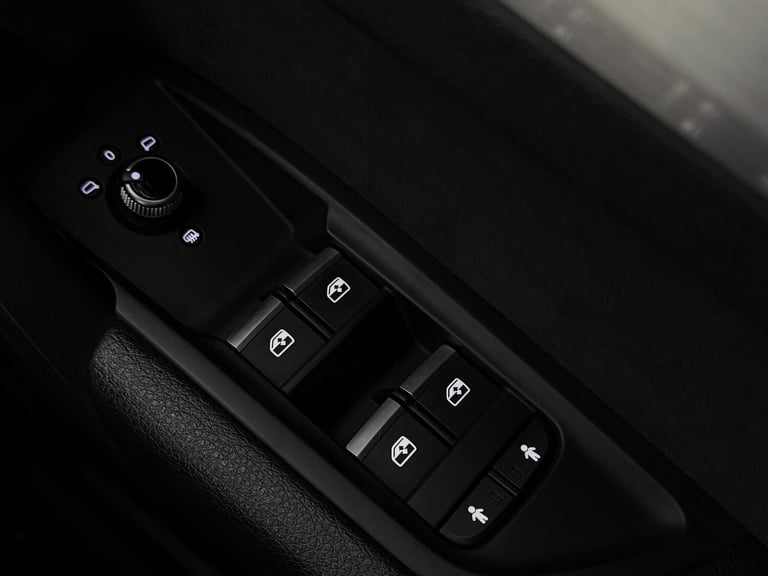 2018 Audi Q5 2.0T FSI Quattro S Line 5dr S Tronic ESTATE PETROL Automatic